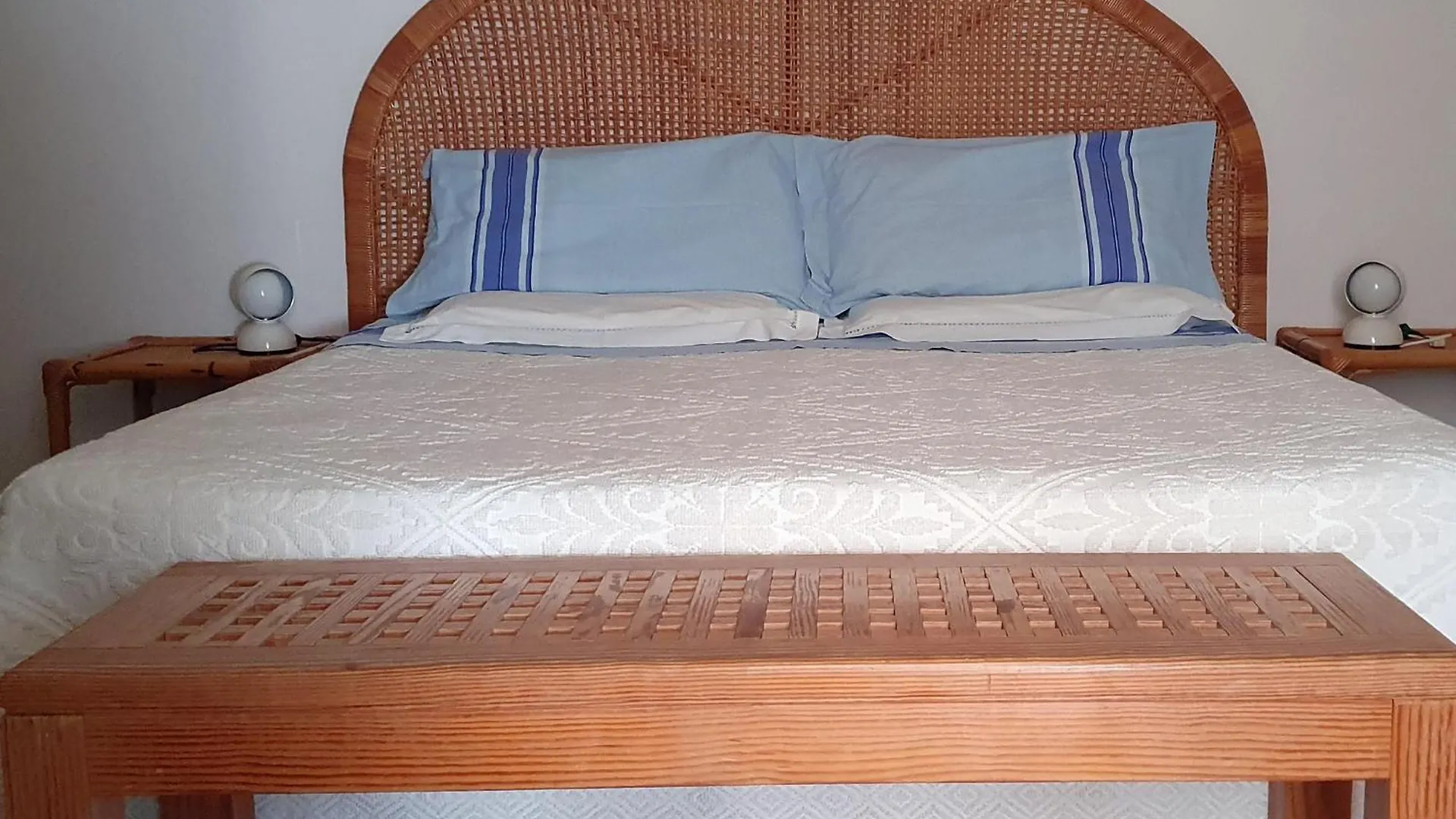 Via Dei Gerani Bed & Breakfast Solanas  Solanas (Cagliari)